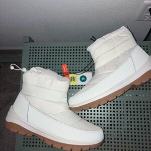 White Winter Boots